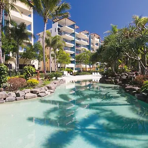 https://oaks-seaforth-resort.queenslandhotels.net